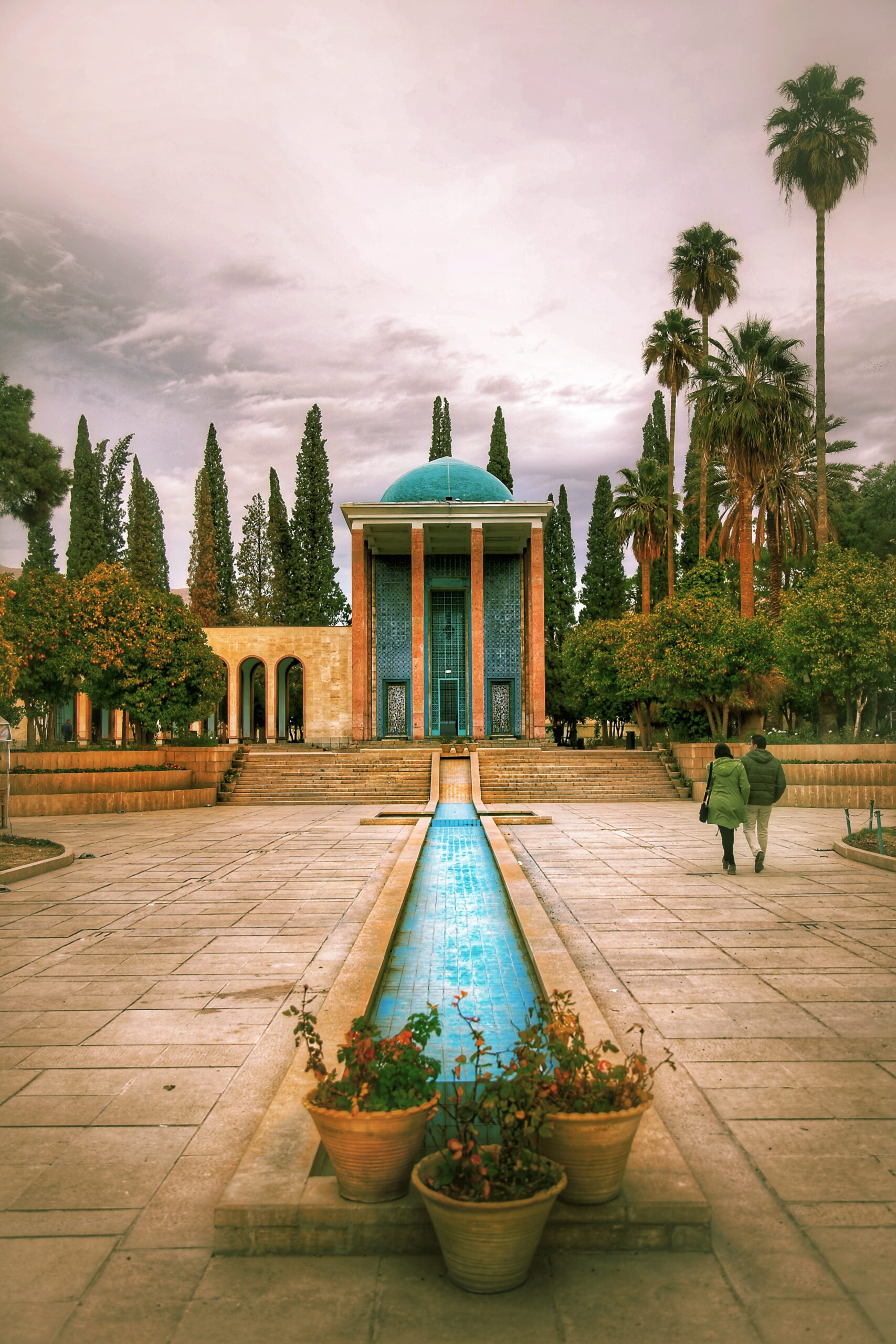 عکس ارامگاه سعدی
