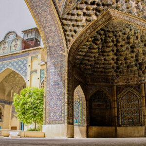 معماری مسجد مشیرالملک شیراز